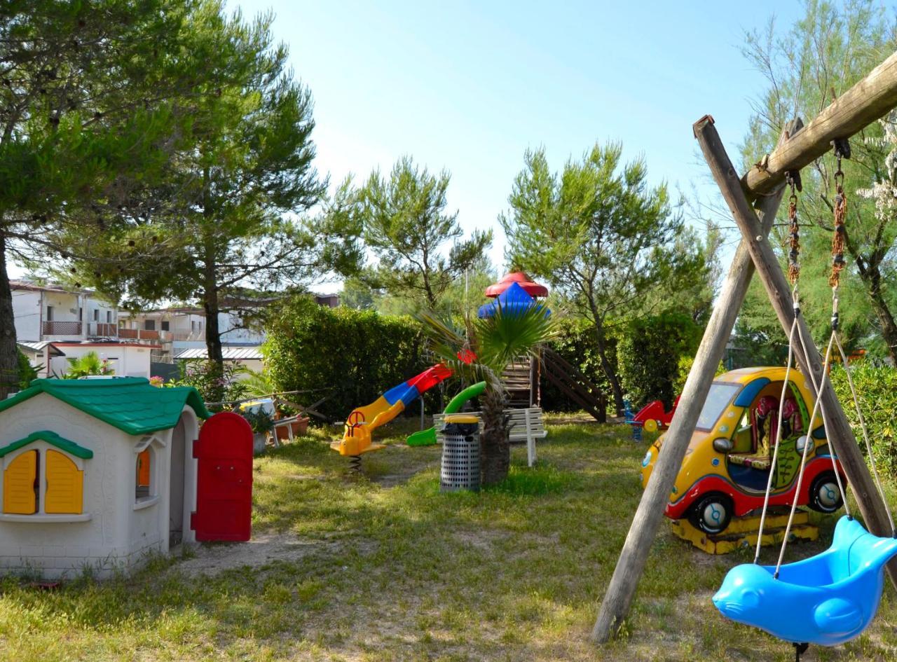 Camping La Pineta ポルト・レカナーティ エクステリア 写真